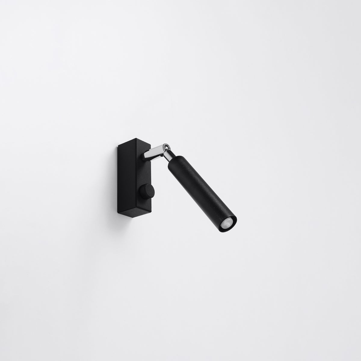 Kinkiet ASTIX 1 czarny LED 4000K - 3x10x20cm Sollux