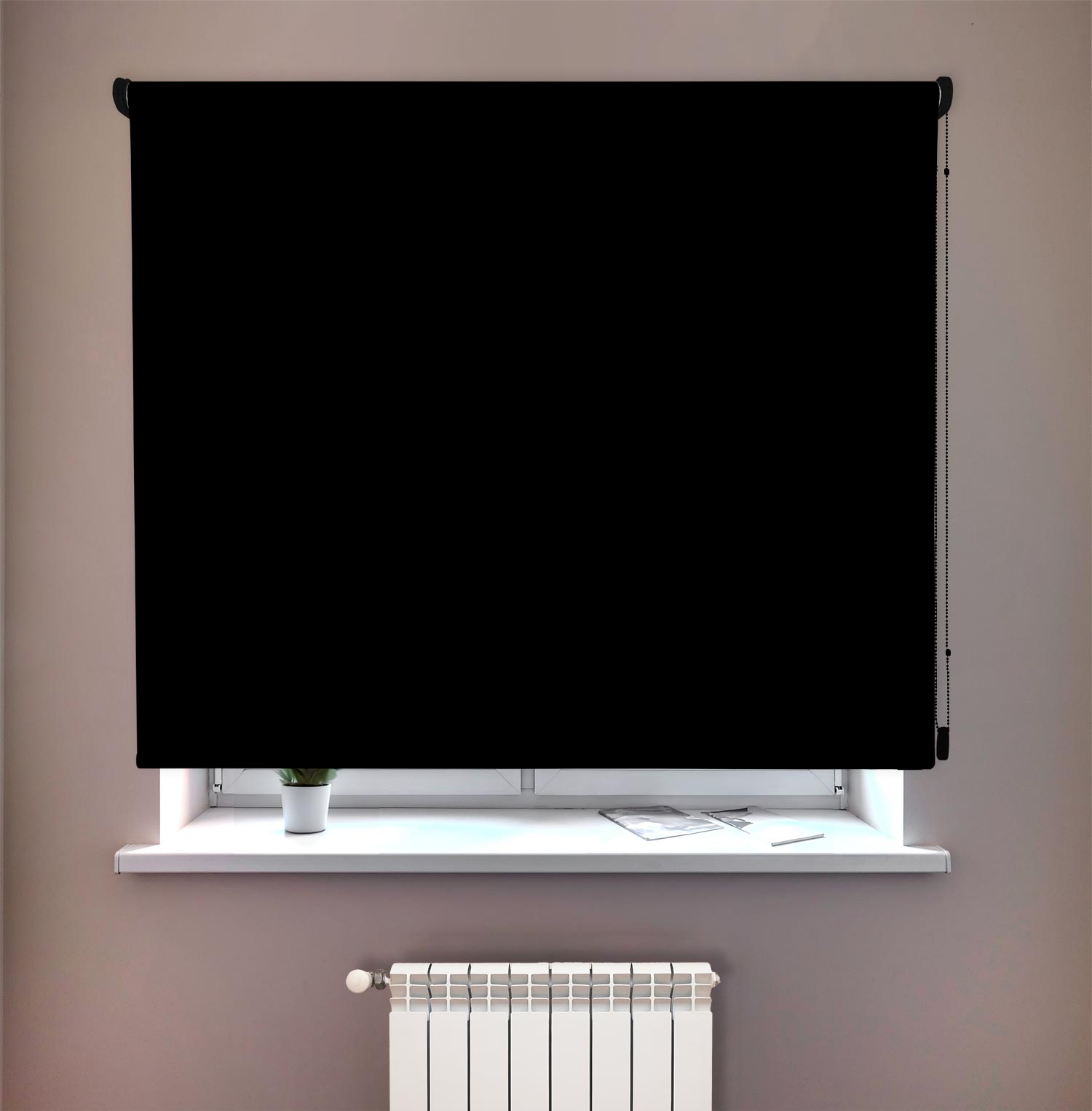 Estore de rolo opaco preto 130x250cm. | Leroy Merlin