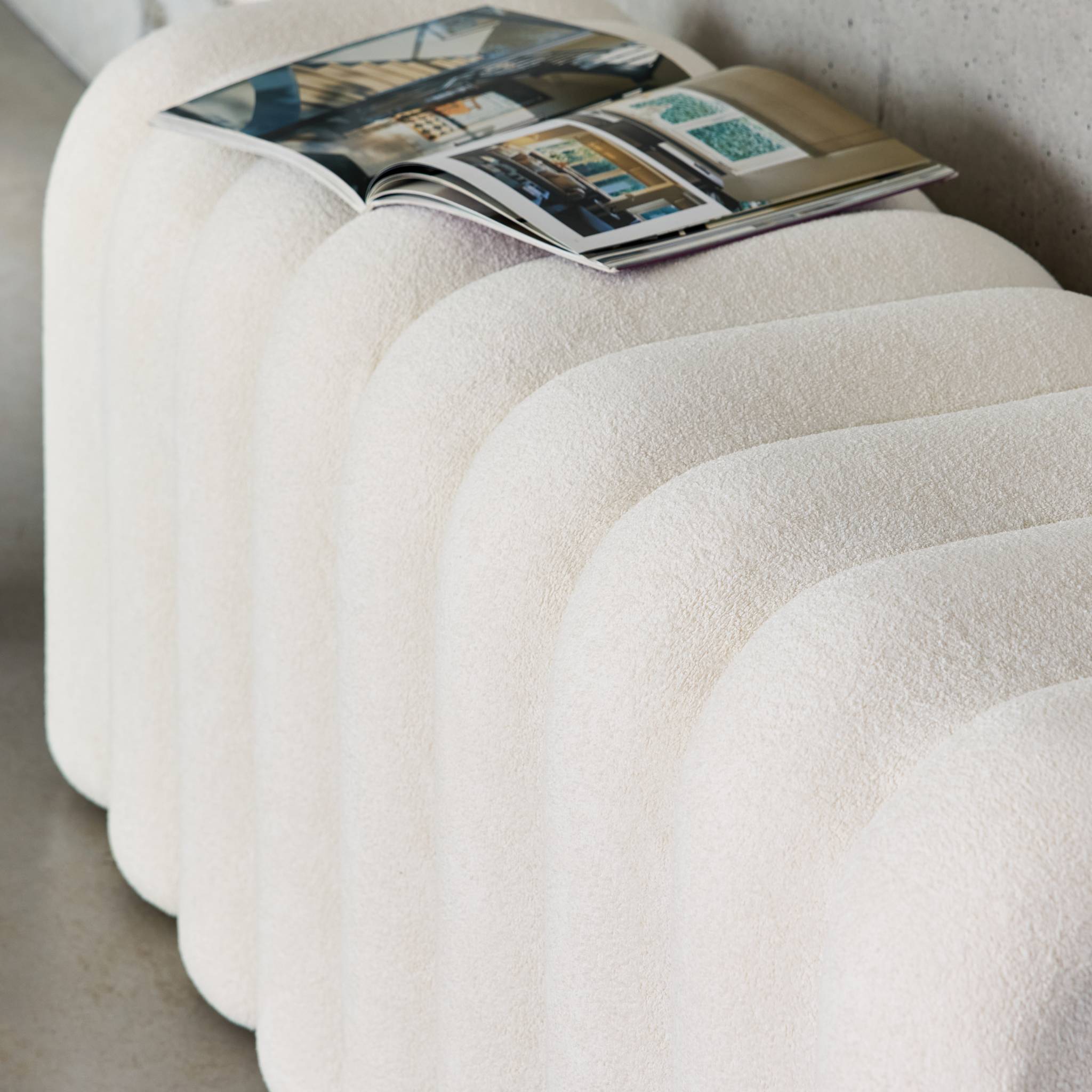 Banc. bout de lit blanc contemporain en tissu ITO - 3