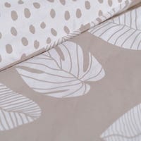 Parure de lit 2 personnes motif abstrait réversible 240x220cm Oslo | Maisons du Monde Parure de lit 2 personnes motif abstrait réversible 240x220cm Oslo | Maisons du Monde