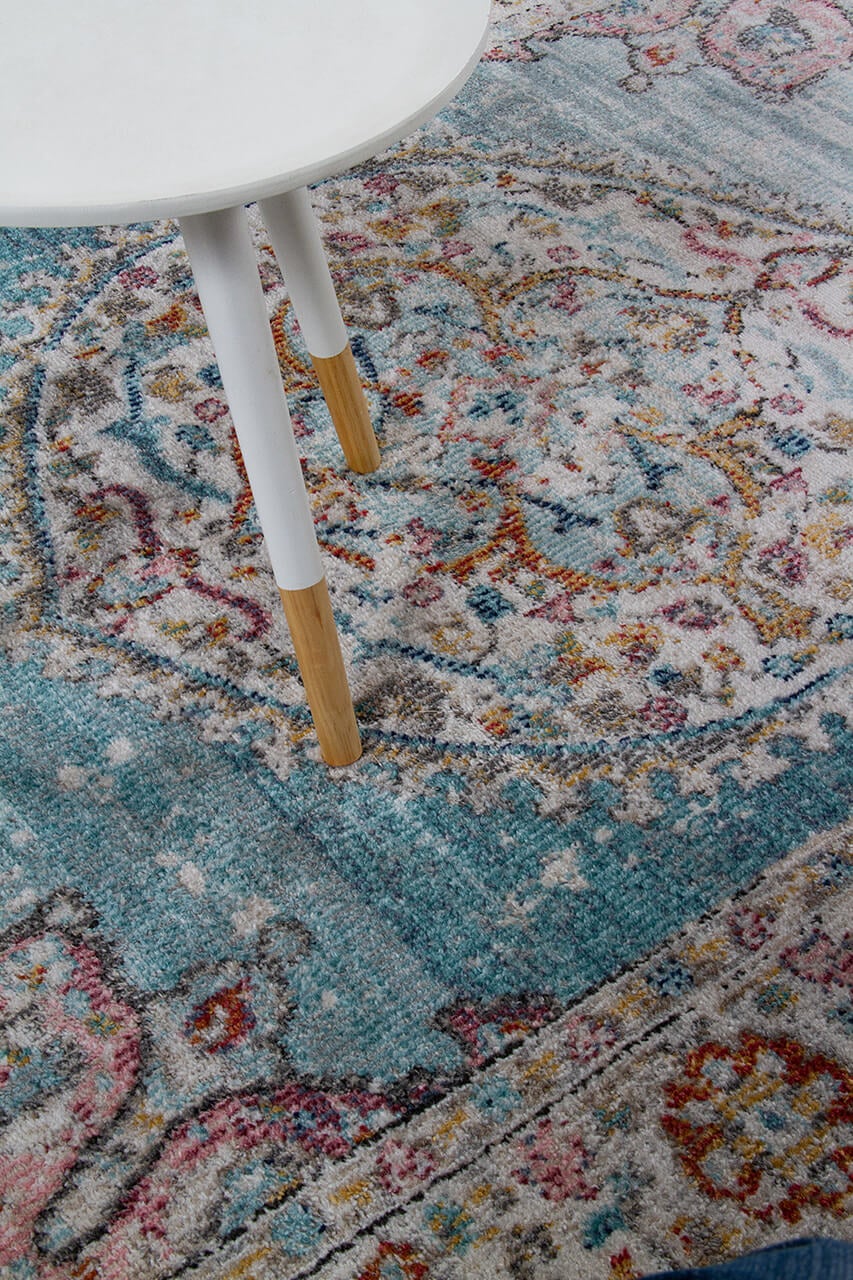 Maggio A oriental blue carpet, L 190 x W 133 cm (GalleriaFarah1970)