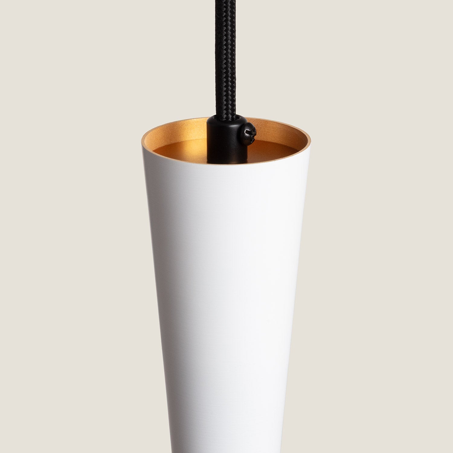 Lustre Suspension Métal Lennon | Conique Vintage Design Années 60 | Compatible Ampoule LED E27 | Aluminium Durable | Réglable en Hauteur, - 6