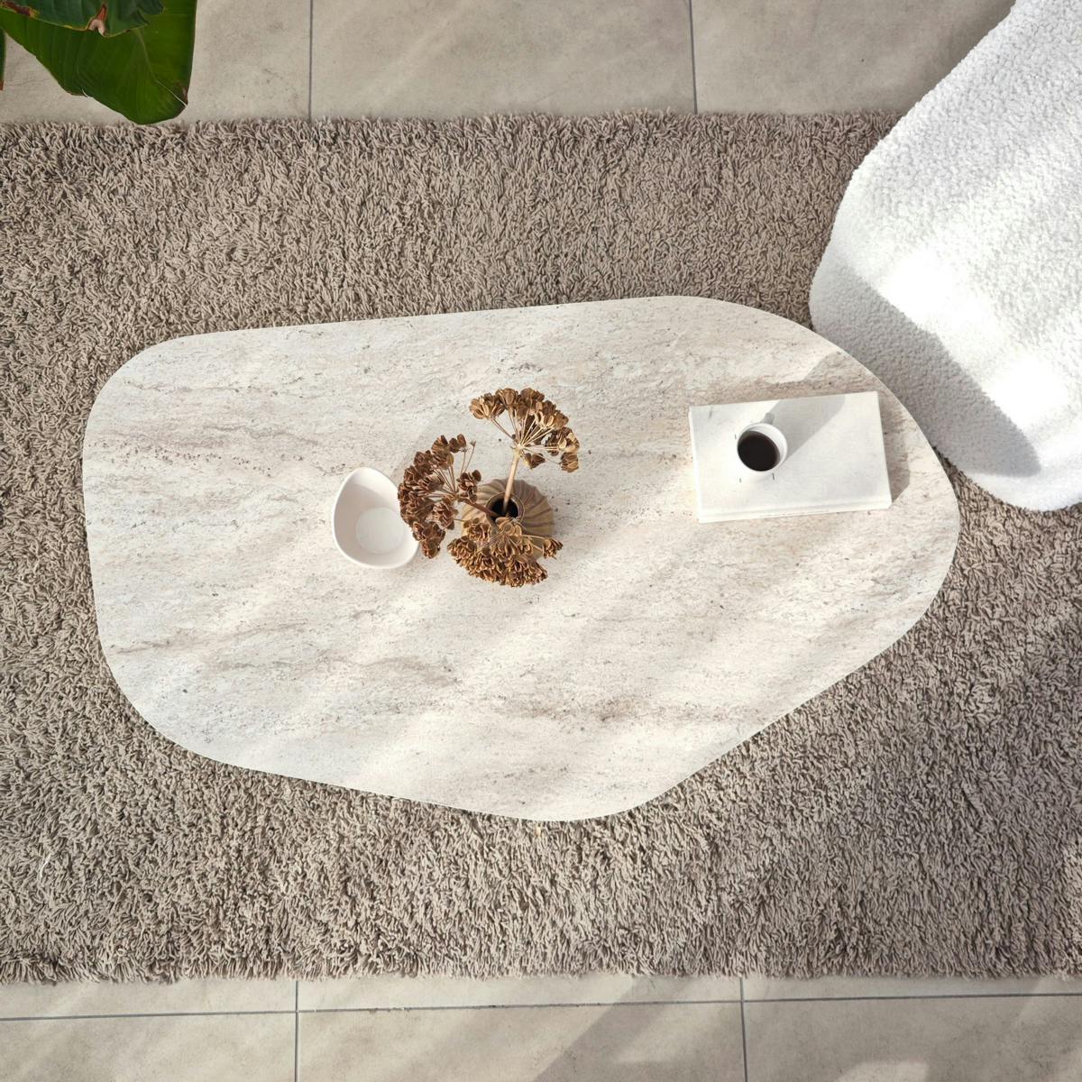 Table basse design effet travertin, forme galet MARFA - 7
