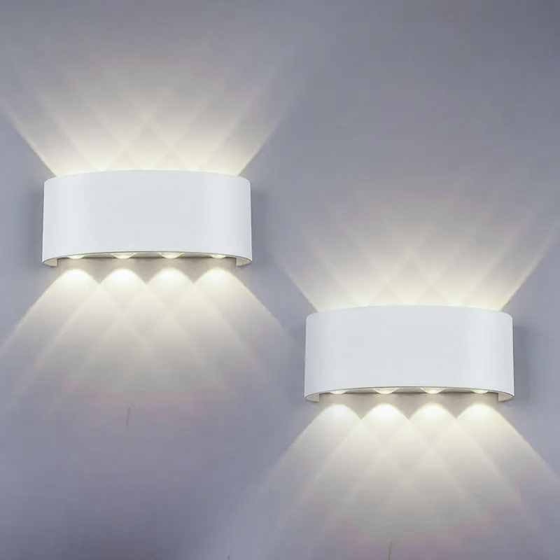 Zestaw 2 kinkietów LED do wnętrz i na zewnątrz, lampa ogrodowa aluminiowa 8 W, lampka nocna, wodoodporna IP65, światło naturalne 4 500 K