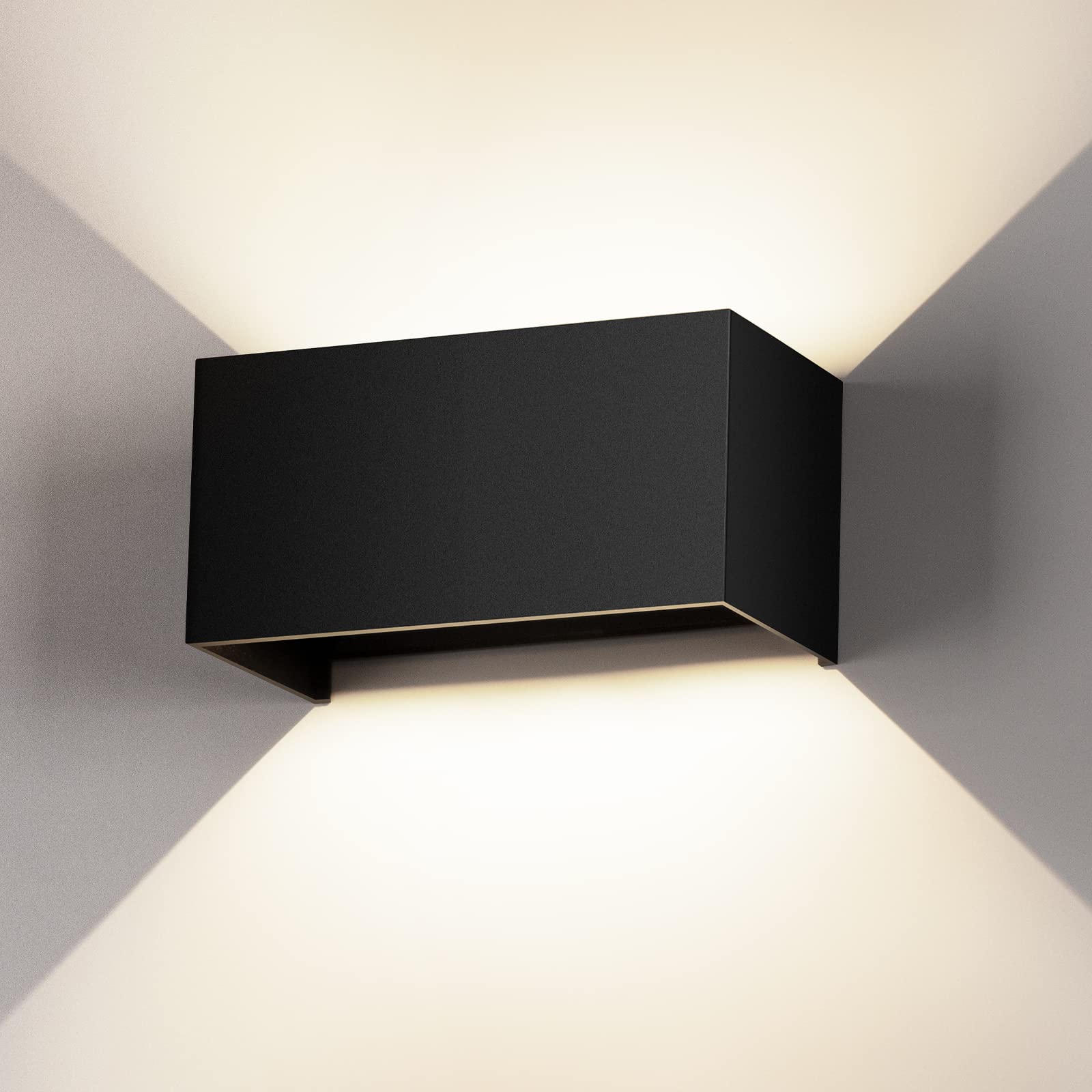 1 sztuka zewnętrzna lampa ścienna z aluminium, regulowana wiązka, wodoodporna IP65, czarna, odpowiednia do korytarza,garażu (światło naturalne 4000 K)