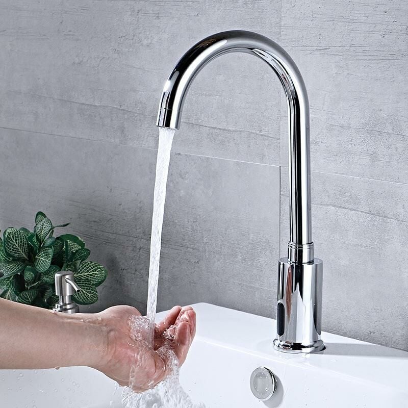Rubinetto A Sensore A Infrarossi Per Bagno E Cucina - Senza Contatto, Acciaio 304, Oro, Alimentazione USB O Batteria, Rilevamento Fino A 15 Cm (G1/2")