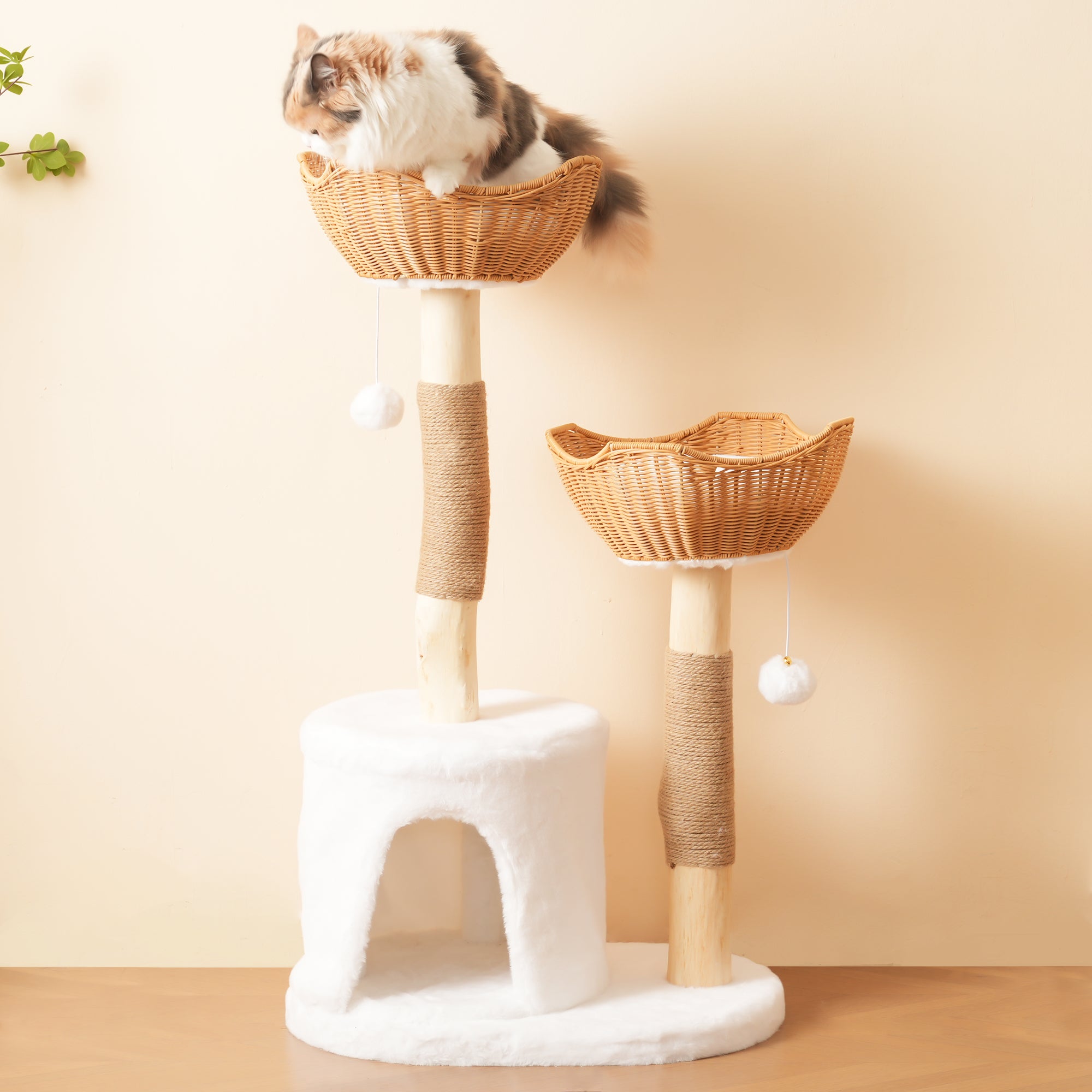 Arbre à chat avec 2 paniers et 1 niche - 60 x 42 x 108 cm - Bois massif et panier en PE - Naturel et blanc - 5