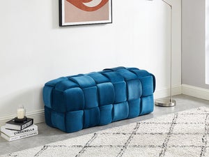 Poggiapiedi Cassapanca Imbottito In Velluto Blu Petrolio: 35 Litri Di Contenitore Con Gambe In Legno, 80x39x40 Cm