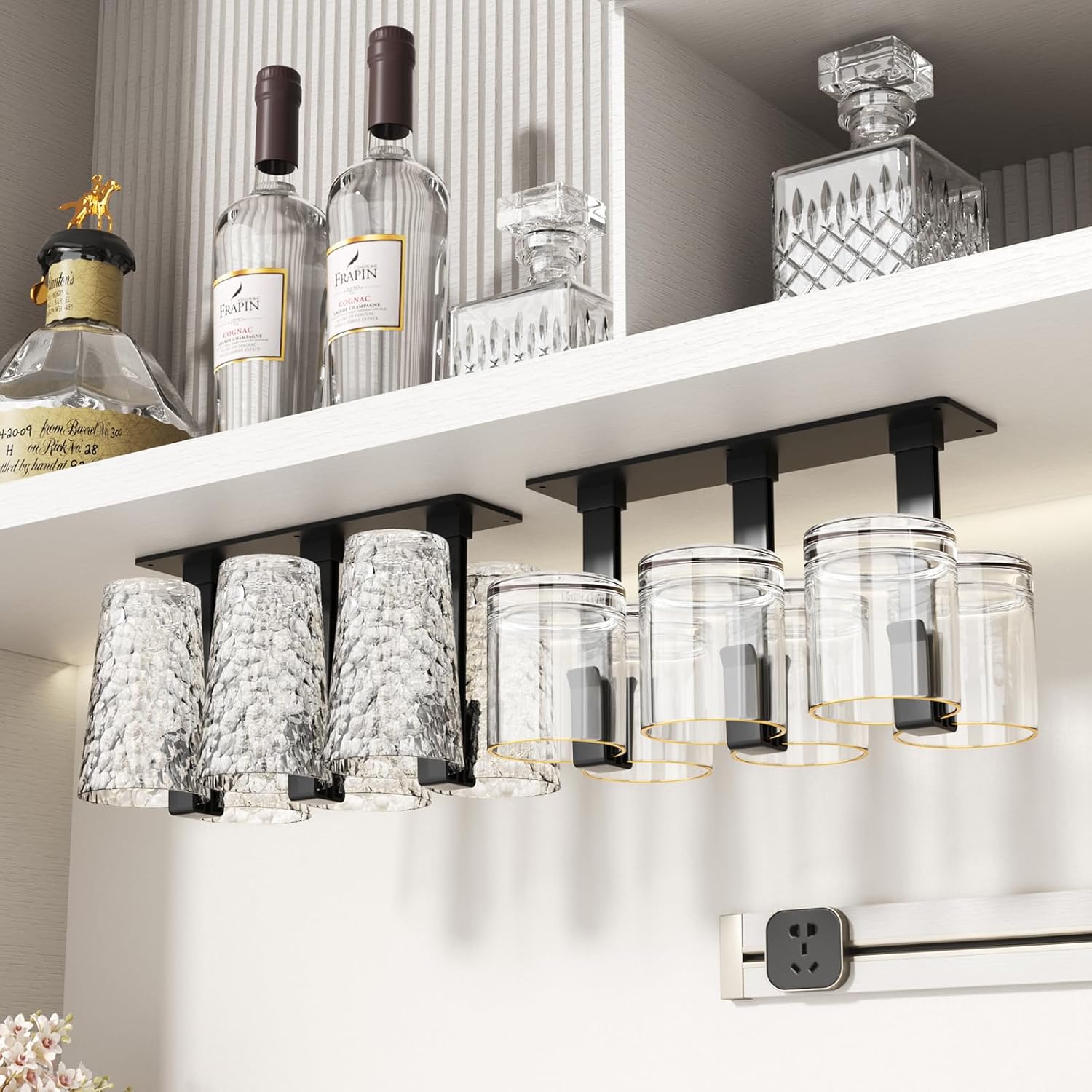 Porta Bicchieri Da Vino In Plastica – 2 Pezzi Con Nastro Biadesivo, Da Appendere Per Cucina E Bar (Nero)