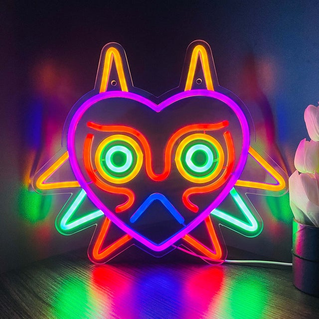 Majora's Mask Néon LED sign, loz Room néon sign décoration murale cadeau pour les joueurs Zelda Mask décoration de salle de jeux LED néon Zelda fans