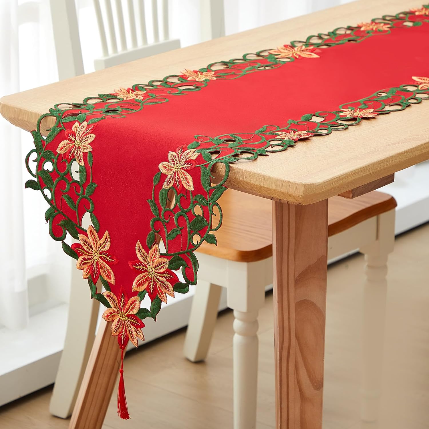 Chemin de Table de Noël Rouge, 35 x 180 cm, Couronne Chemin de Table de Noël Rouge, 35 x 180 cm, Couronne