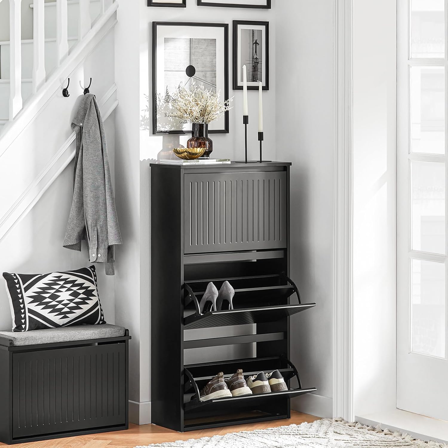 SoBuy Meuble à Chaussures Meuble d'entrée Meuble de Rangement à Chaussures avec 3 Abattants, Noir, FSR165-H-SCH - 2
