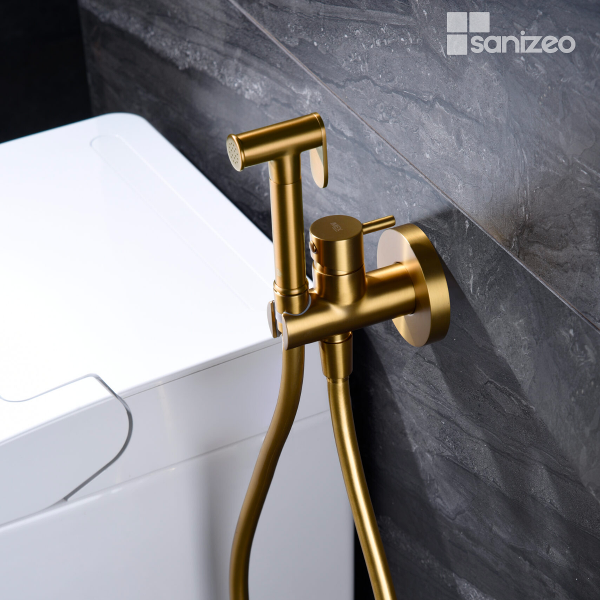 Kit Douchette hygiénique à encastrer pour WC ou bidet or brossé – Design moderne et Économie d'eau - MUNICH IMEX - 2