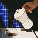 CREATE / THERA MOKA ELECTRIC/Cafetera italiana eléctrica blanco roto/Función de mantener caliente, 300 ml, capacidad de 6 tazas, retiene el calor, base 360º, fácil de limpiar y libre de BPA, 480W CREATE / THERA MOKA ELECTRIC/Cafetera italiana eléctrica blanco roto/Función de mantener caliente, 300 ml, capacidad de 6 tazas, retiene el calor, base 360º, fácil de limpiar y libre de BPA, 480W