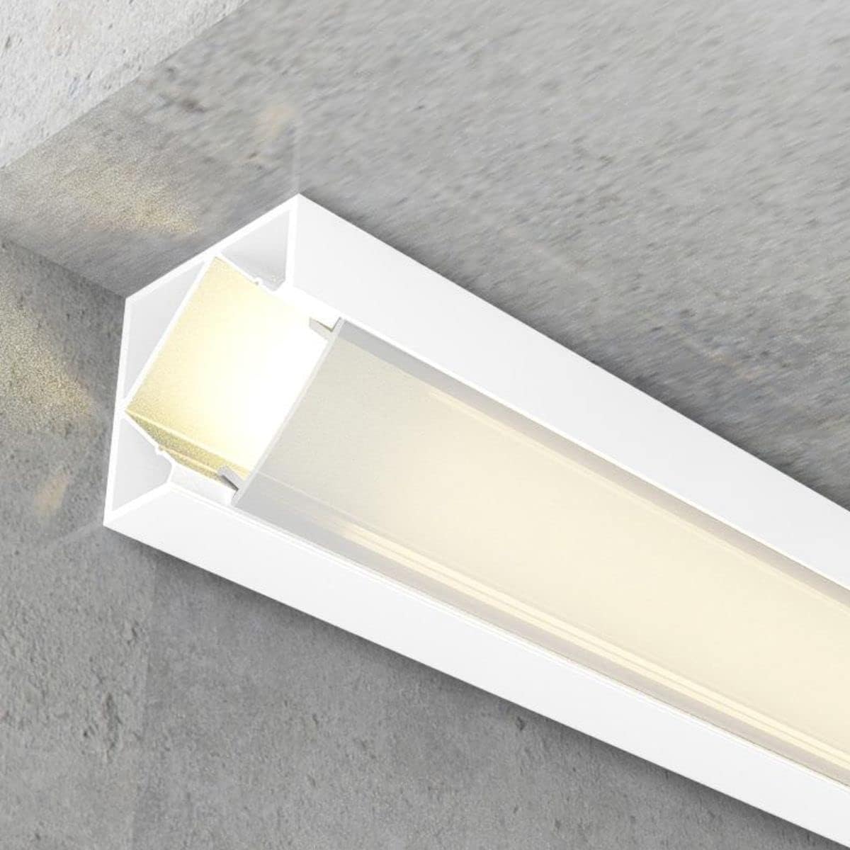 LEDKIA LIGHTING Profilo Alluminio IP65 2m Per Strisce LED Fino A 8mm – Impermeabile E Resistente Per Interni Ed Esterni, Bianco Traslucido