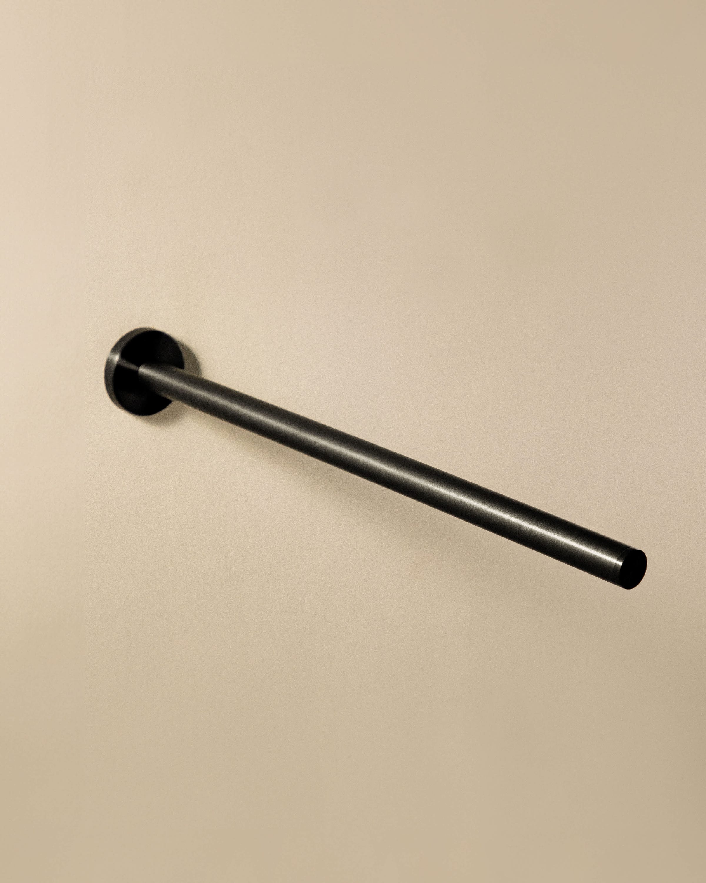 INDA A0494B Barre Porte-Serviettes pour hôtels en métal 20x450mm INDA A0494B Barre Porte-Serviettes pour hôtels en métal 20x450mm