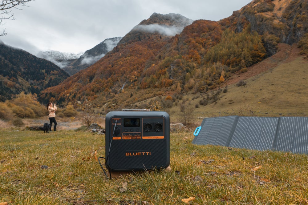 BLUETTI AC180P Estação de Energia Portátil - 1440Wh, Gerador Solar 2x1800W (2700W Máx) - 6
