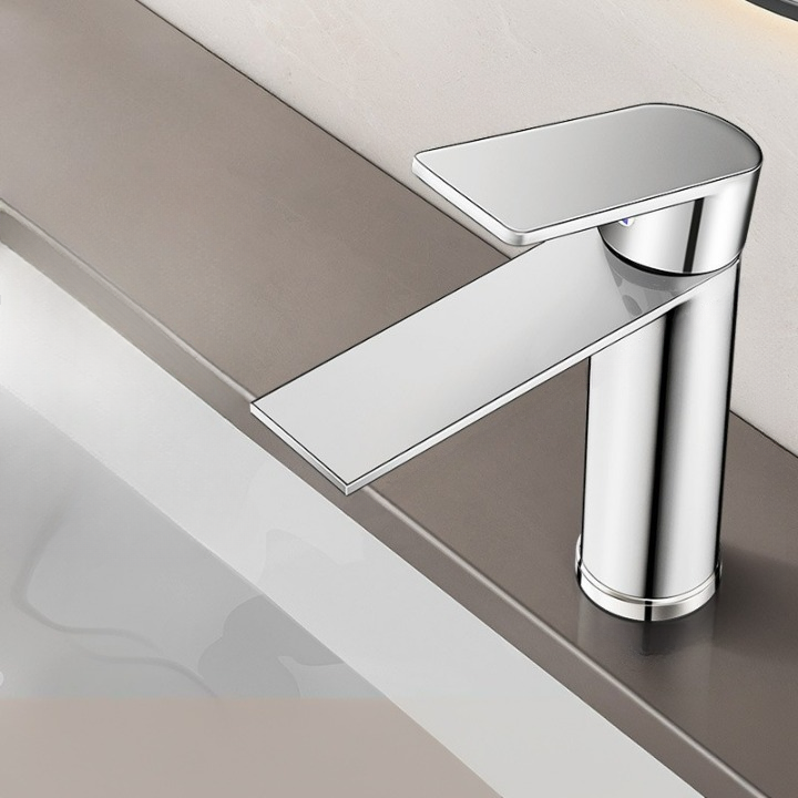 Bateria ze stali nierdzewnej, bateria z grubym mieszaczem do ciepłej i zimnej wody, bateria do umywalki i umywalki, srebrna, z wężem zasilającym 80 cm