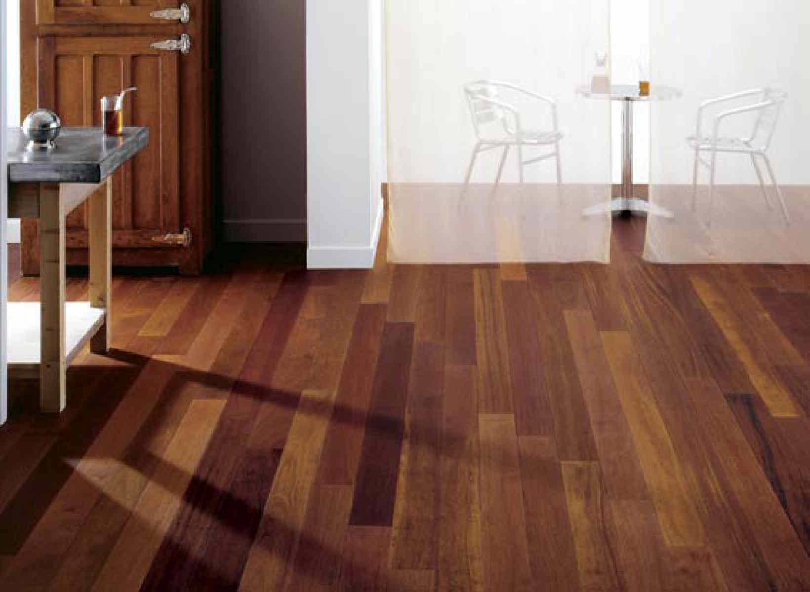 Lasure Effet Chêne Doré et Imperméabilisant Bois Brut- WoodGuard Color- Saturateur Protecteur Eau Gel-Formule Végétale- 1L-8m2 - 9