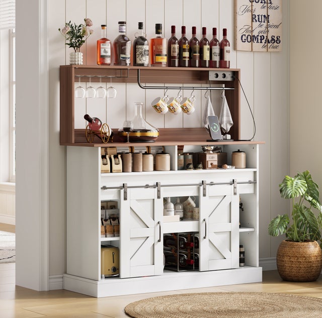 Aparador bar 120x40x130 cm almacenajes con enchufes MDF blanco y natural