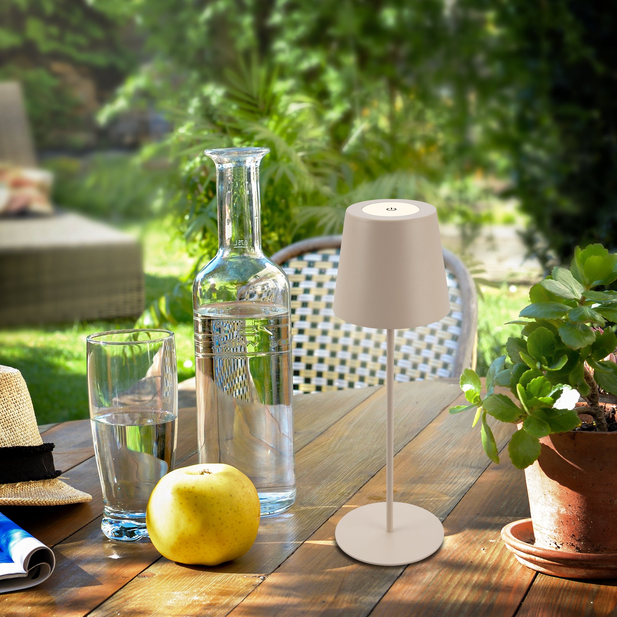 Lampe de table rechargeable - IP44 - D.120x360mm - Beige - 2.700K - 2,5W / 200lm - Briloner - 4