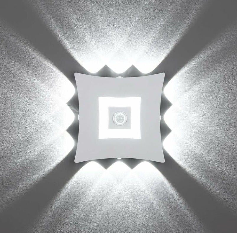 Nowoczesny zewnętrzny kinkiet LED 18W, wodoszczelny kinkiet IP65, kinkiet aluminiowy zimny biały 4000K do ogrodu