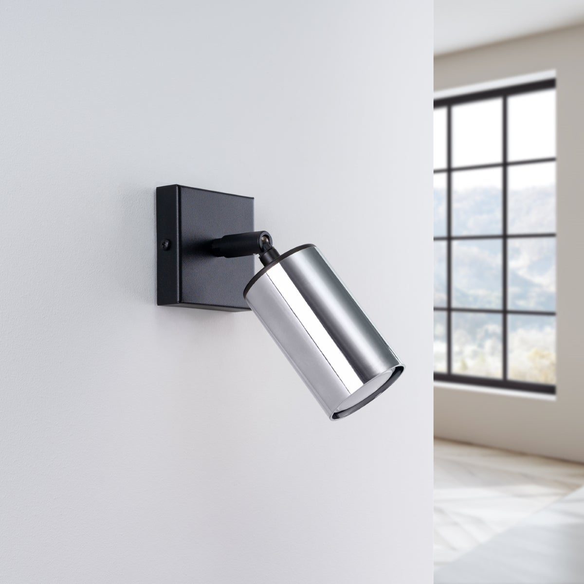Kinkiet GLOIS czarny/chrom LED 4000K - 8x8x18.5cm Sollux