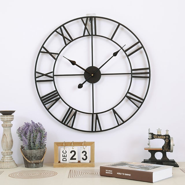 Horloge murale rétro 50 cm avec chiffres romains et mouvement quartz, en métal, noir