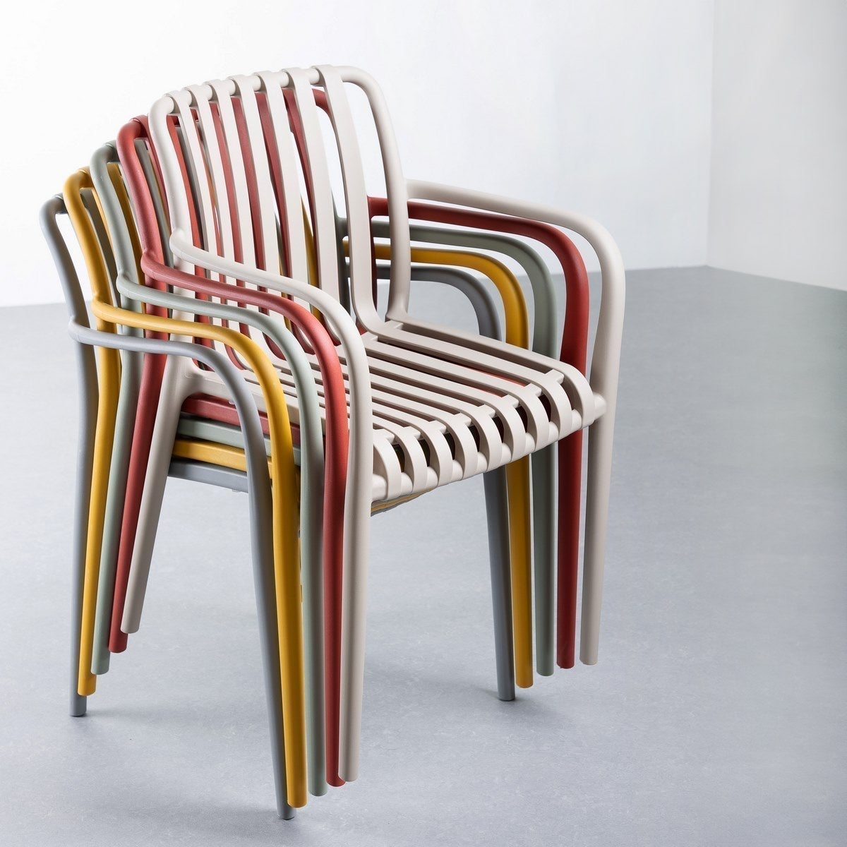Chaise de jardin empilable deba en polypropylène gris avec accoudoirs MONTY - 6