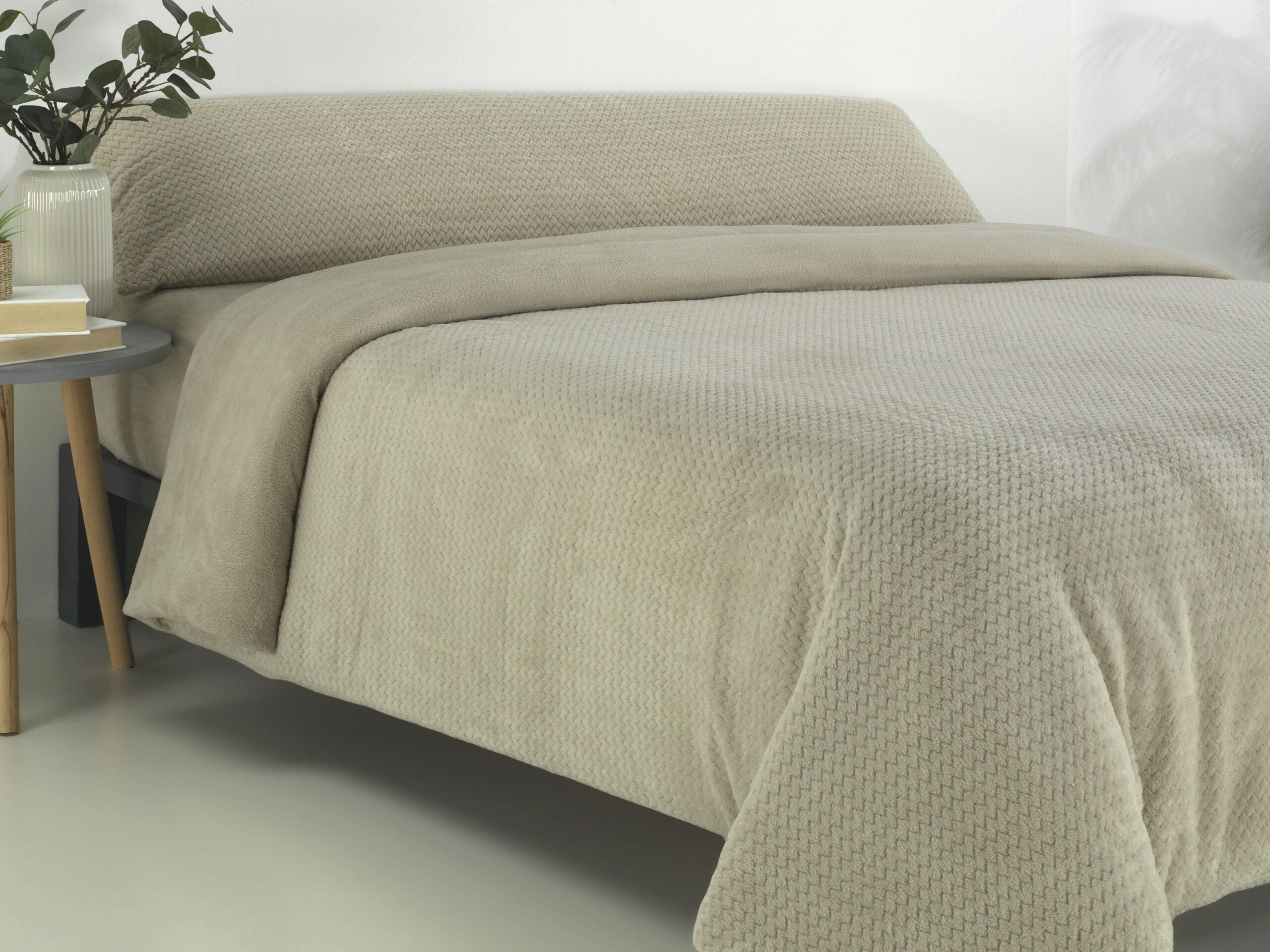 Funda Nórdica Coralina Lisa Beige Cama 150cm (240x220cm) Donegal Collections - 3