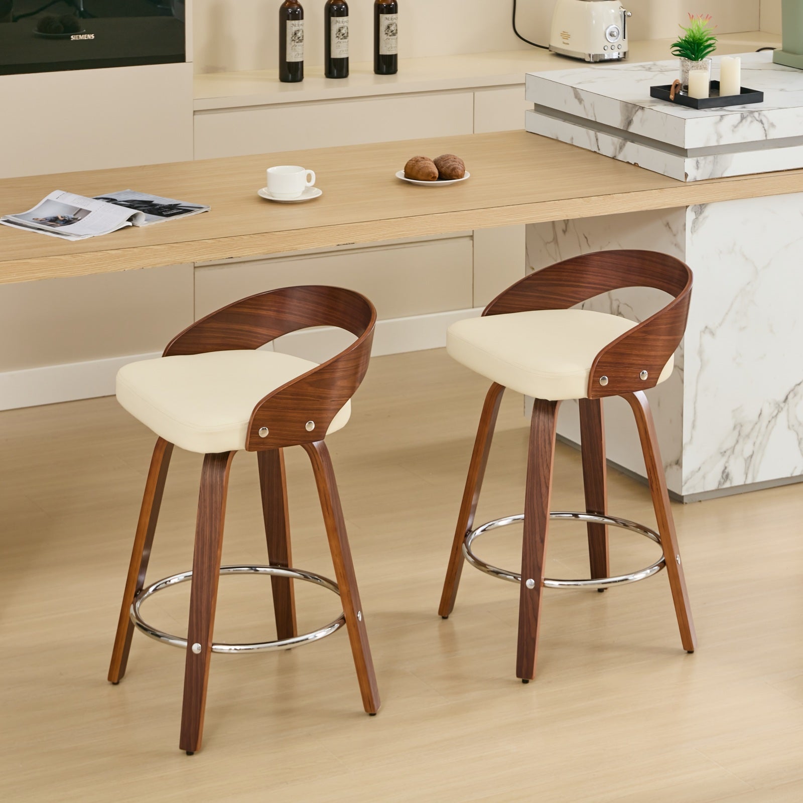 Lot de 2 chaise de bar Pivotants Hauteur Standard 63 cm, Dossier Bas en Bois Teinté Noyer, Tabouret de bar avec Assise en Noir Simili-Cuir Confortable - 2