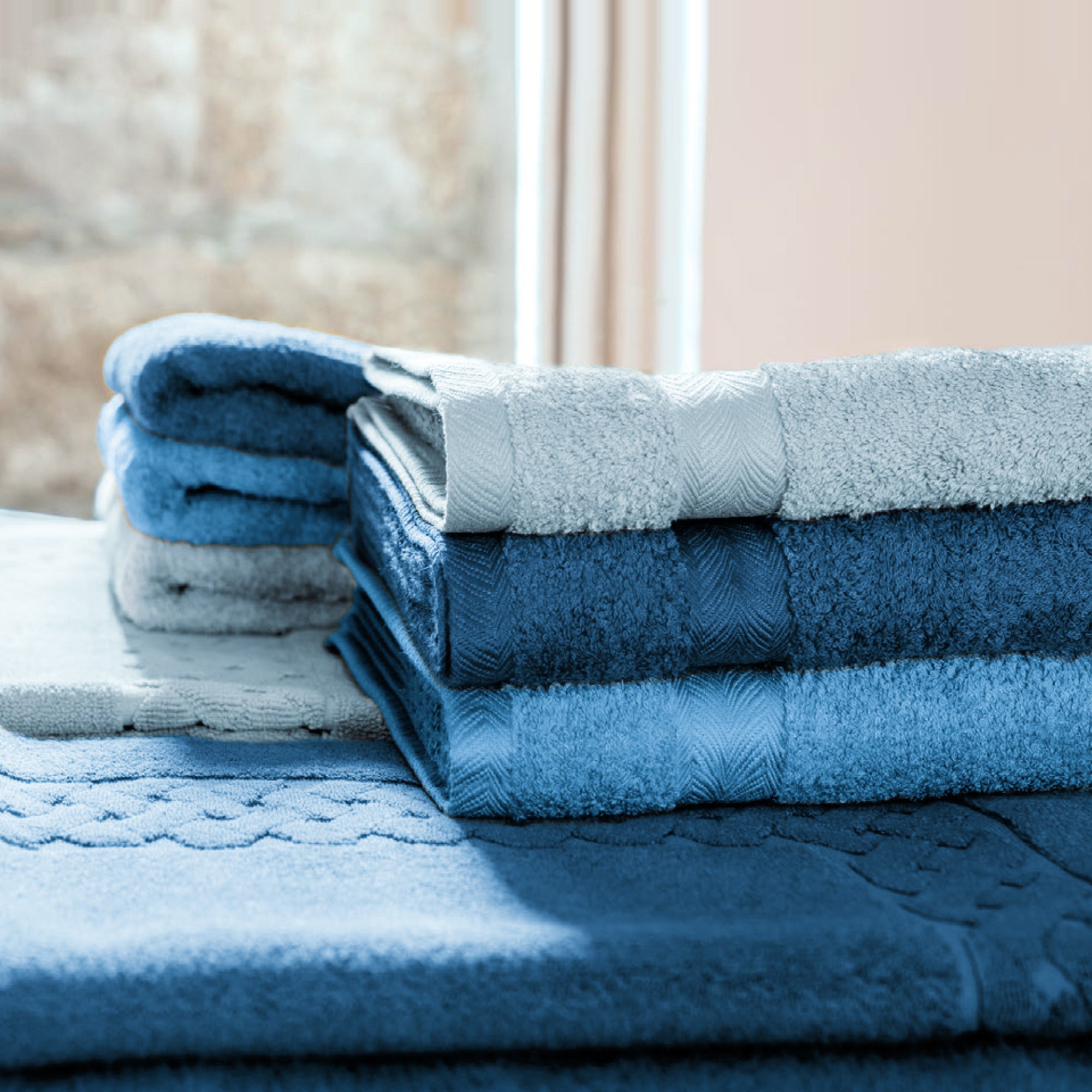 Parure de bain 7 pièces ROYAL CRESENT Bleu Céleste 650 g/m2 - 2