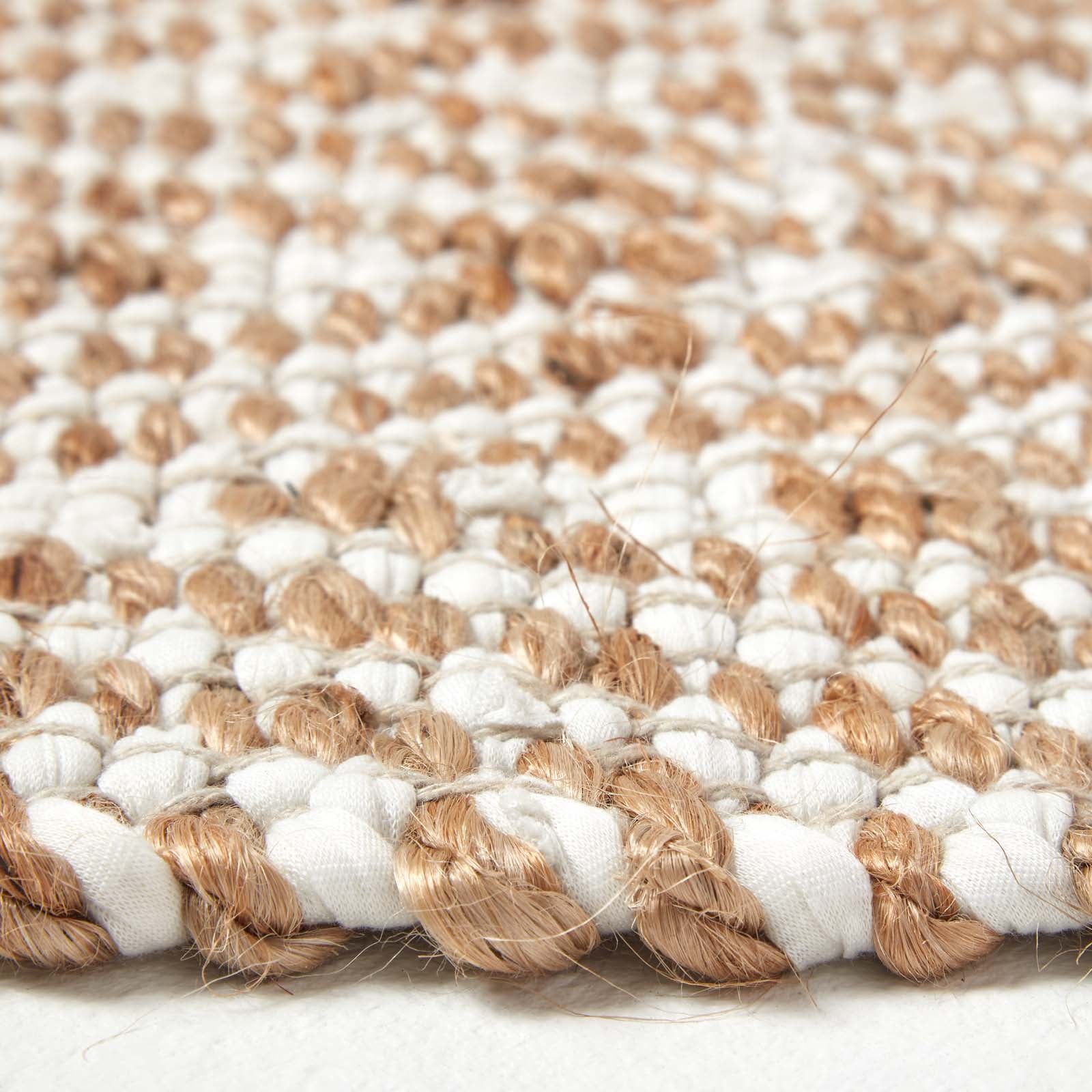 Homescapes Tapis Chindi en chanvre à&nbsp; motif losanges beige et blanc - Sierra - 66 x 200 cm - 4