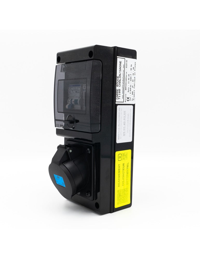 Borne de recharge avec prise Europe 32A complète avec protections et — free download