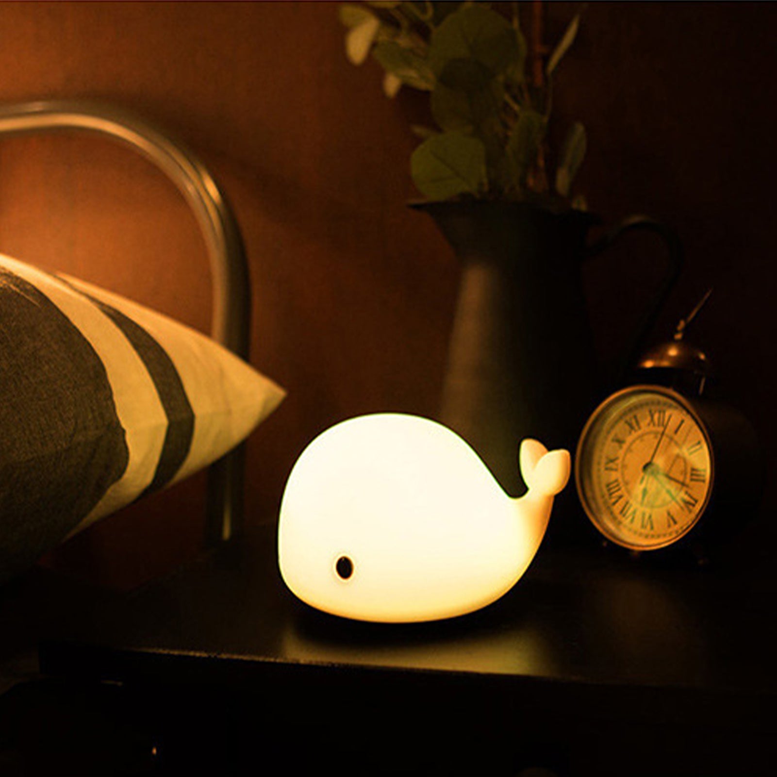 Urocza lampka nocna dla dzieci w kształcie wieloryba kawaii z zmieniającymi się kolorami LED lampka dotykowa ładowana przez USB prezent urodzinowy