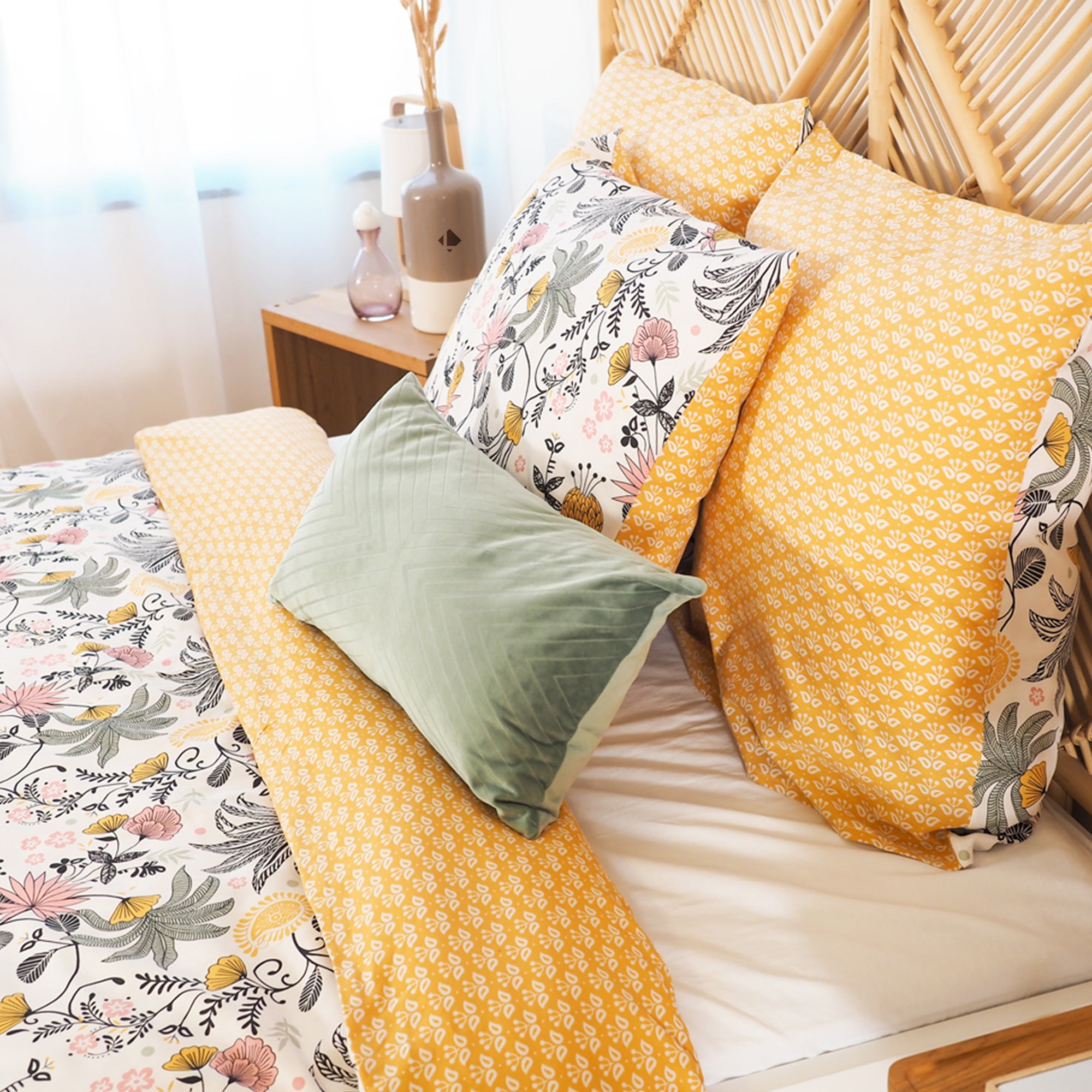 Parure de lit 260x240 cm Satin de coton WAYAN Vert 3 pièces - 4