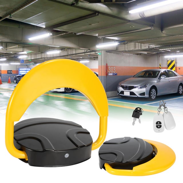 Cartello Di Parcheggio Isolato - Cartello Stradale Blu Con La Lettera P Isolato Su Sfondo Bianco 2jcyx3w