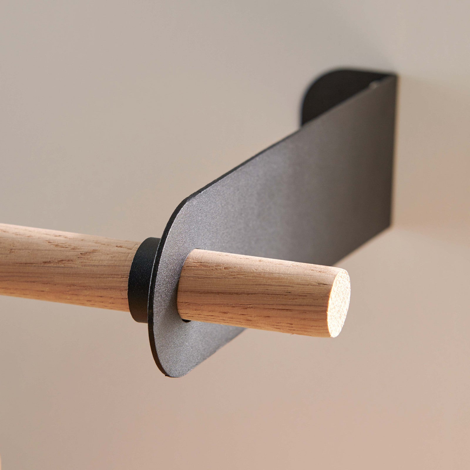 Penderie murale bois et métal L100 cm Noir YURI - 4