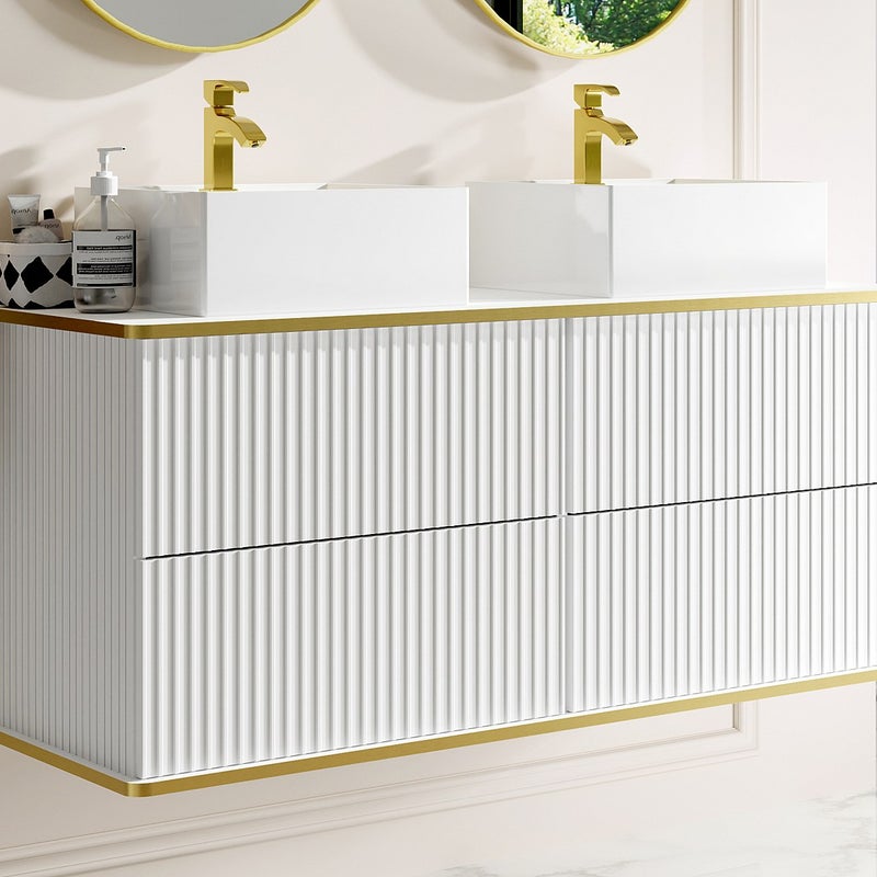 Szafka łazienkowa wisząca w paski ze złotą okleiną i podwójną umywalką nablatową – biała – 120 cm – KELIZA