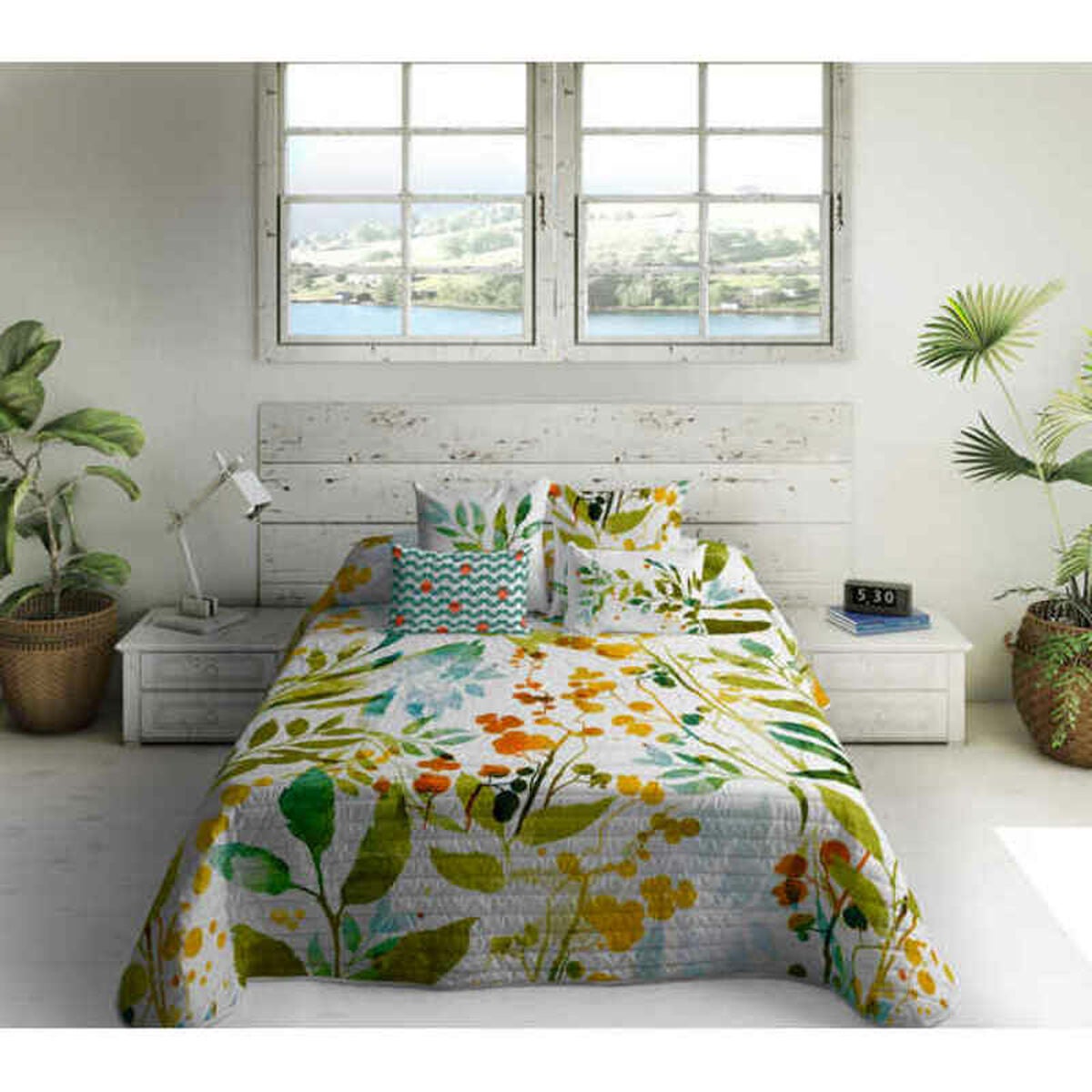 Trapuntino matrimoniale Lyon con doppia balza 260 x 260 cm La Soffitta