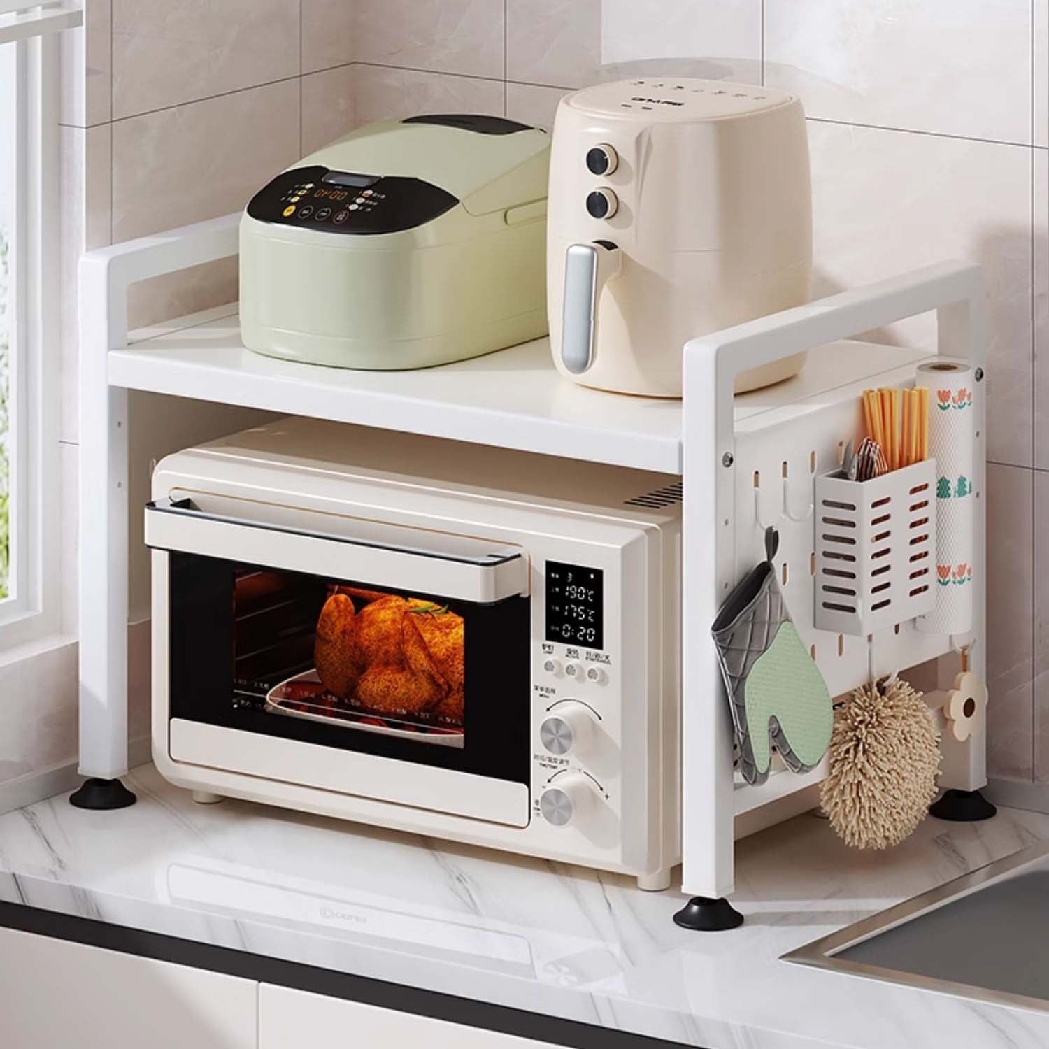 Scaffale per forno a microonde, espandibile a 3 ripiani, in acciaio al carbonio, larghezza 40-63 cm, regolabile, organizer da cucina con 6 ganci (3 livelli bianchi