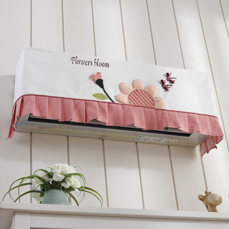 Mała, praktyczna i elegancka wisząca osłona klimatyzatora ozdobiona motywami kwiatowymi i liśćmi lotosu. Pyłoszczelna konstrukcja idealna do...