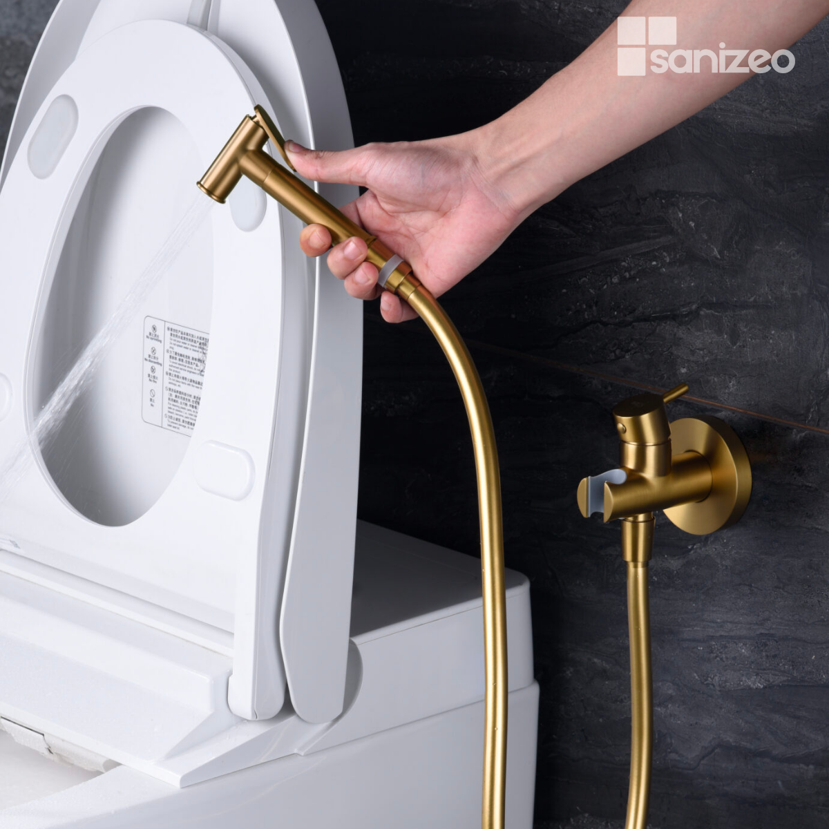 Kit Douchette hygiénique à encastrer pour WC ou bidet or brossé – Design moderne et Économie d'eau - MUNICH IMEX - 3
