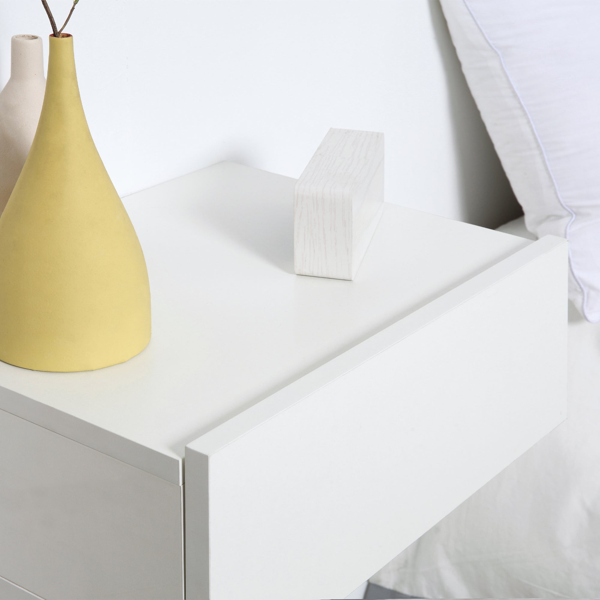 Ensemble de 2 tables de chevet suspendues avec tiroirs,en panneauxde particules,style moderne,40x30x15cm,couleur bois - 8