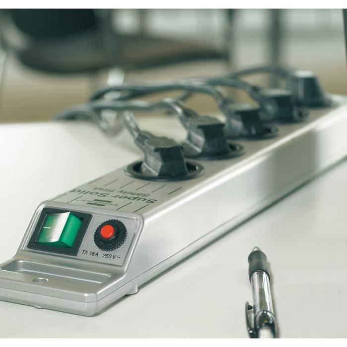 Brennenstuhl Multiprise SUPER-SOLID Argente - 8 prises - avec parafoudre et 2 -5m de cable 13.500A - 7