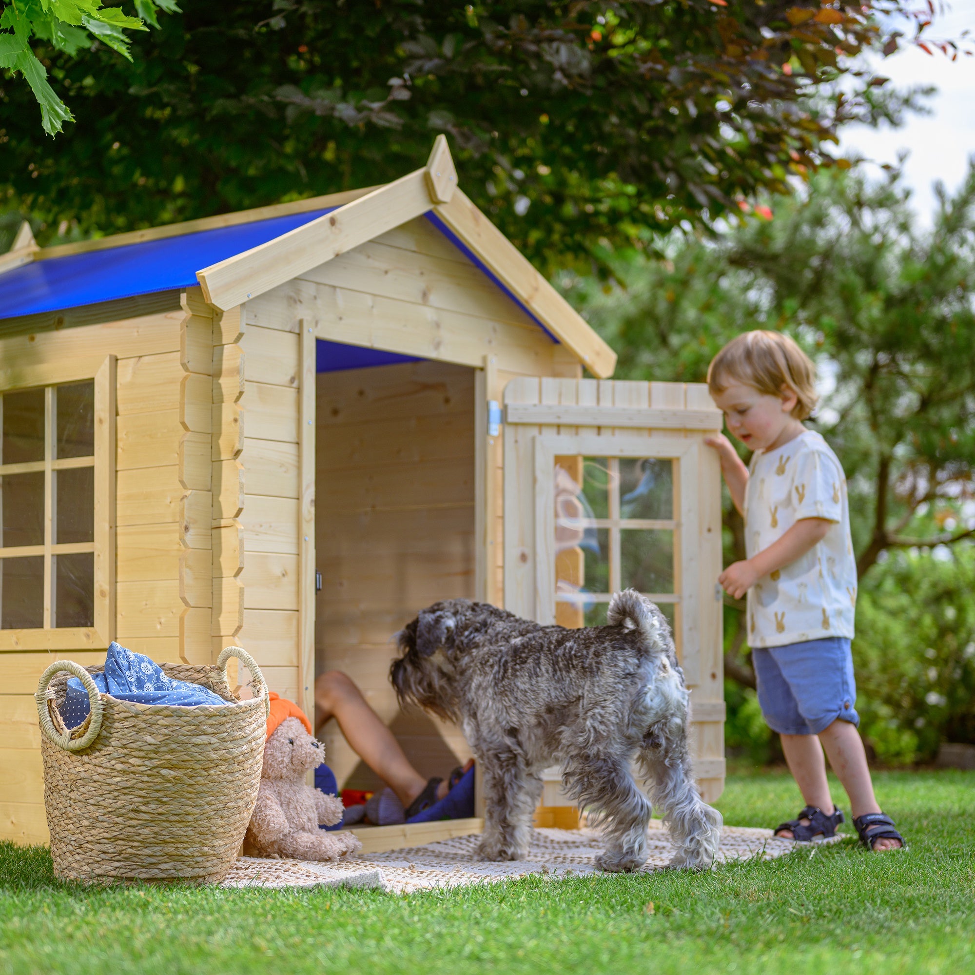 Maison en bois pour enfants -Toit bleu- Maison de jeux pour l'extérieur 111x113xH121cm/0.9 m2 - Timbela M570M-1 - 7