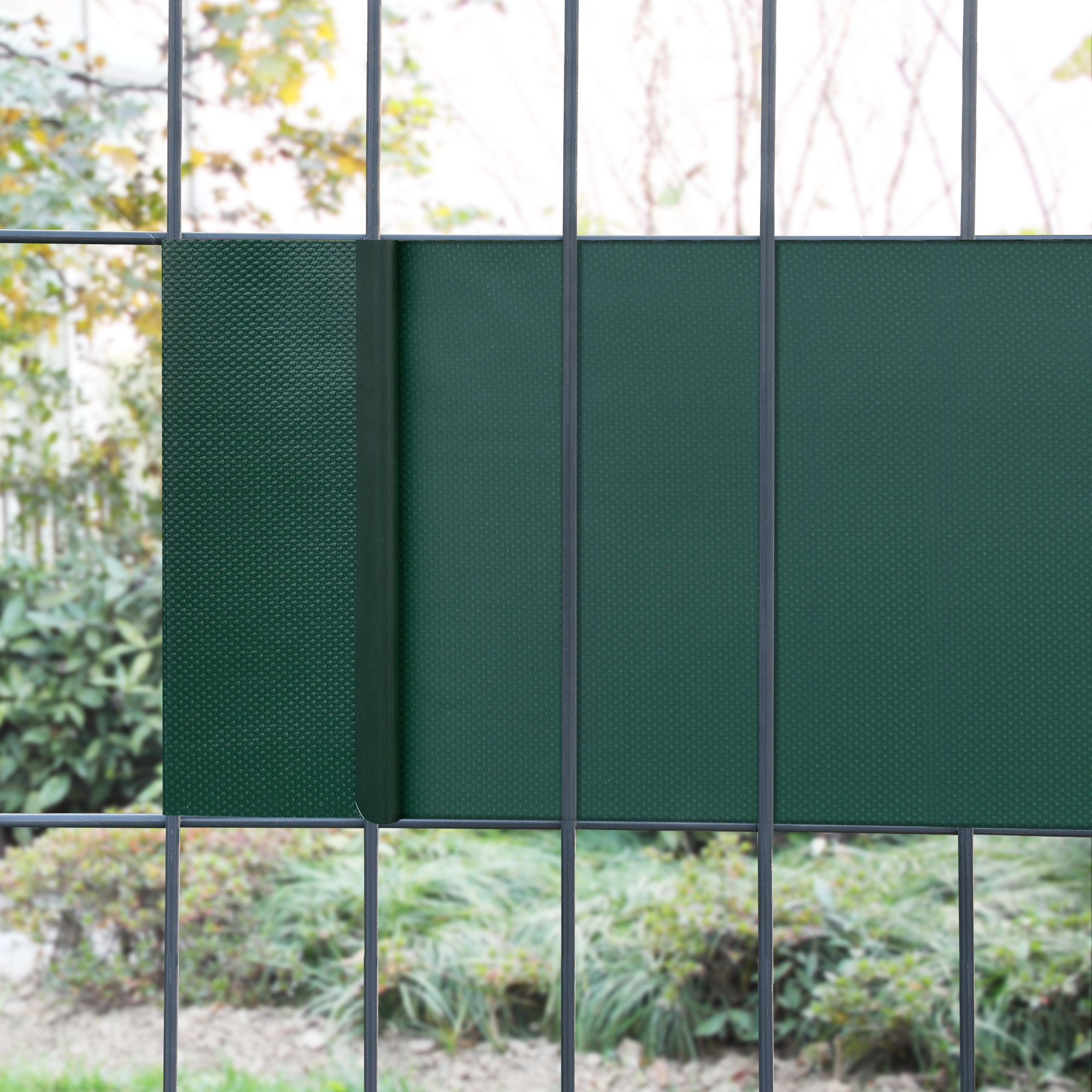 Bande de brise-vue Jesteburg PVC 35 m x 19 cm 6,65 m² vert mousse RAL 6005 [en.casa] - 3