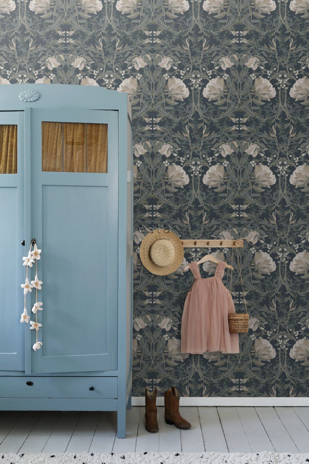 Papier peint fleurs vintage de style art nouveau bleu foncé - 53 cm x 10.05 m - ESTAhome - 2