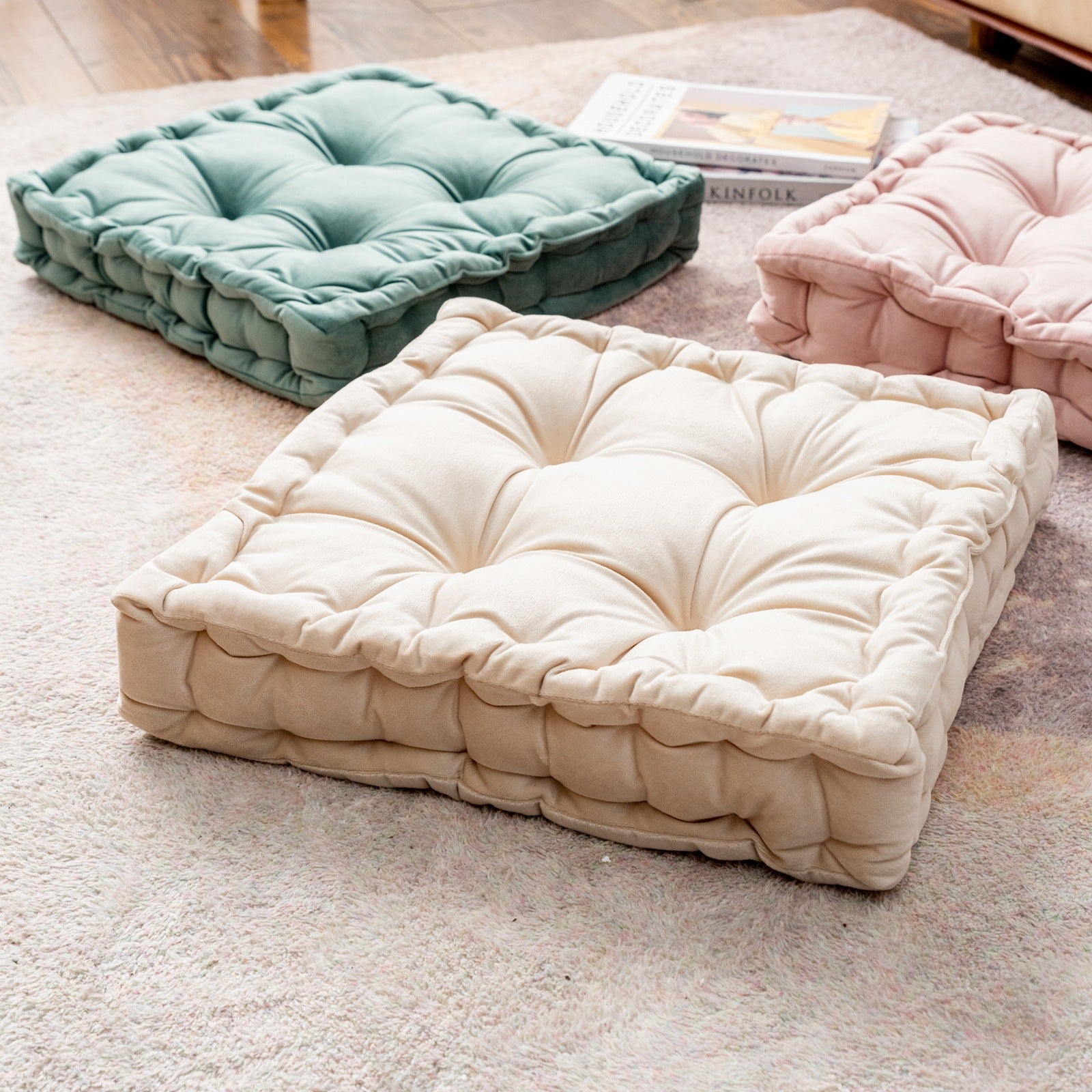 Coussin (blanc cassé) - Dimensions 42x42 cm - Épaisseur idéale - Confortable et élégant - Agréable au toucher - 3
