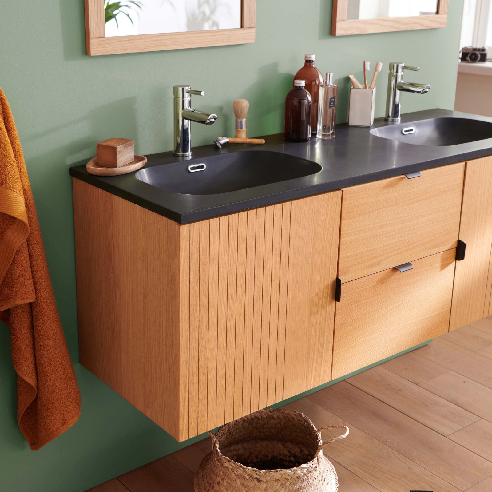 Meuble double vasque 140cm chêne STUDIO suspendu + miroir carré - 4